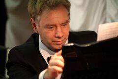 Павел Назаров
