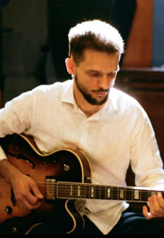 Mainstream jazz guitar (Гитарный мэйнстрим-джаз). Павел Ершов