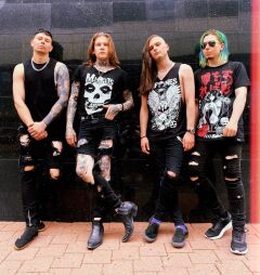 Neverlove / Unluvd. Анплагд