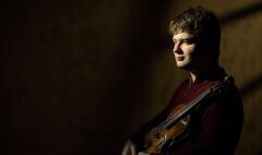 Борис Березовский (фортепиано), Иван Почекин (скрипка)