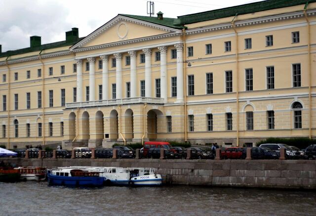 Концертный зал Российской национальной библиотеки.